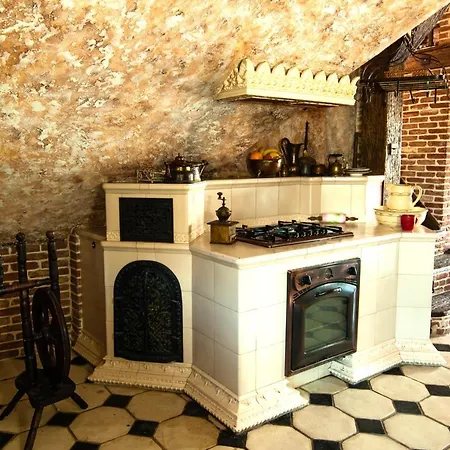 Attic Apartment *